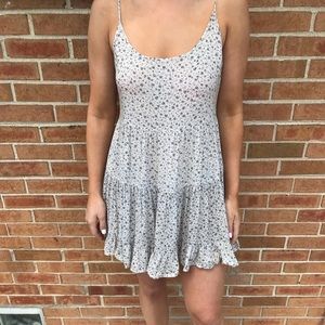 Brandy Melville sun dress never worn